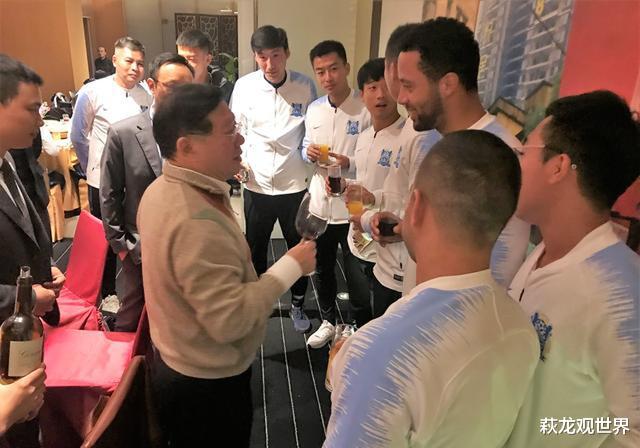 许家印▲老板所见略同！许家印王健林张近东等老板均希望尽快成立中超联盟