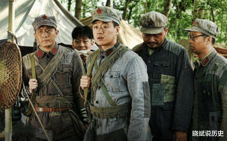 蒋介石|飞夺泸定桥！毛泽东险些成为石达开第二，蒋介石照抄他都不会赢！
