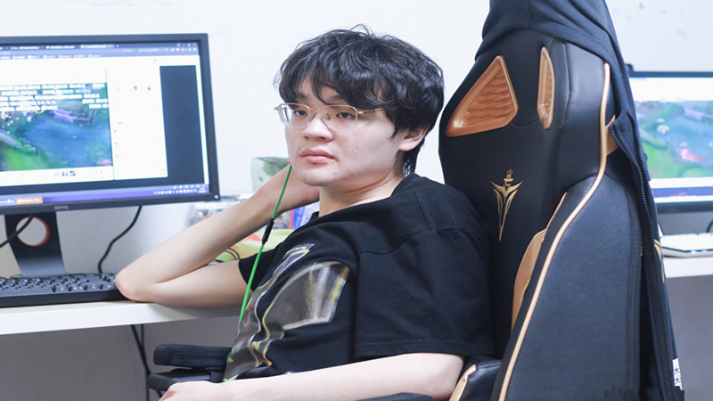 王者荣耀|“新打野只差官宣”就在今天，S11转会期RNG迎重磅交易，新阵容有望冲击S赛！