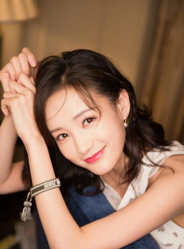 杨洋|杨洋爱上李一桐？两人录节目太甜引质疑，网友：因为李一桐像李沁