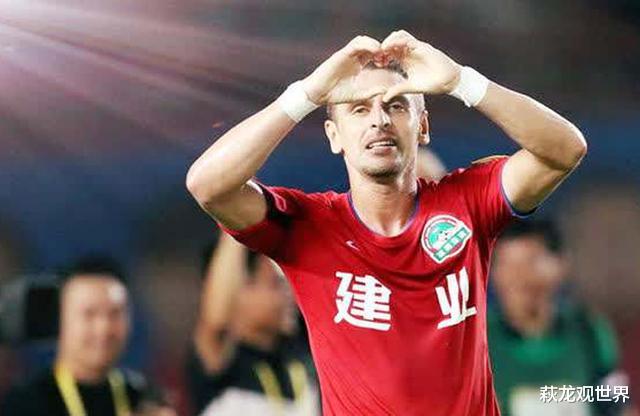 「国际米兰」国足名单惹怒沪媒记者：完完全全瞎搞！踢了两年中甲的人居然入选