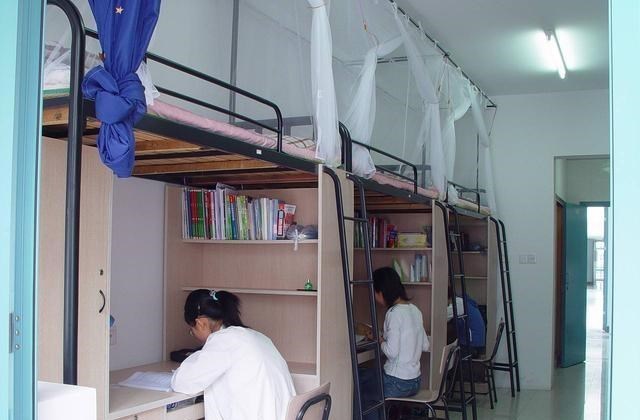 宿舍|大一新生要注意,在宿舍最好别做4件事,容易让舍友越来越反感!