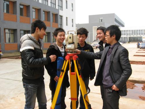 @大学选专业防“坑”指南，看似高大上，实则毕业就失业