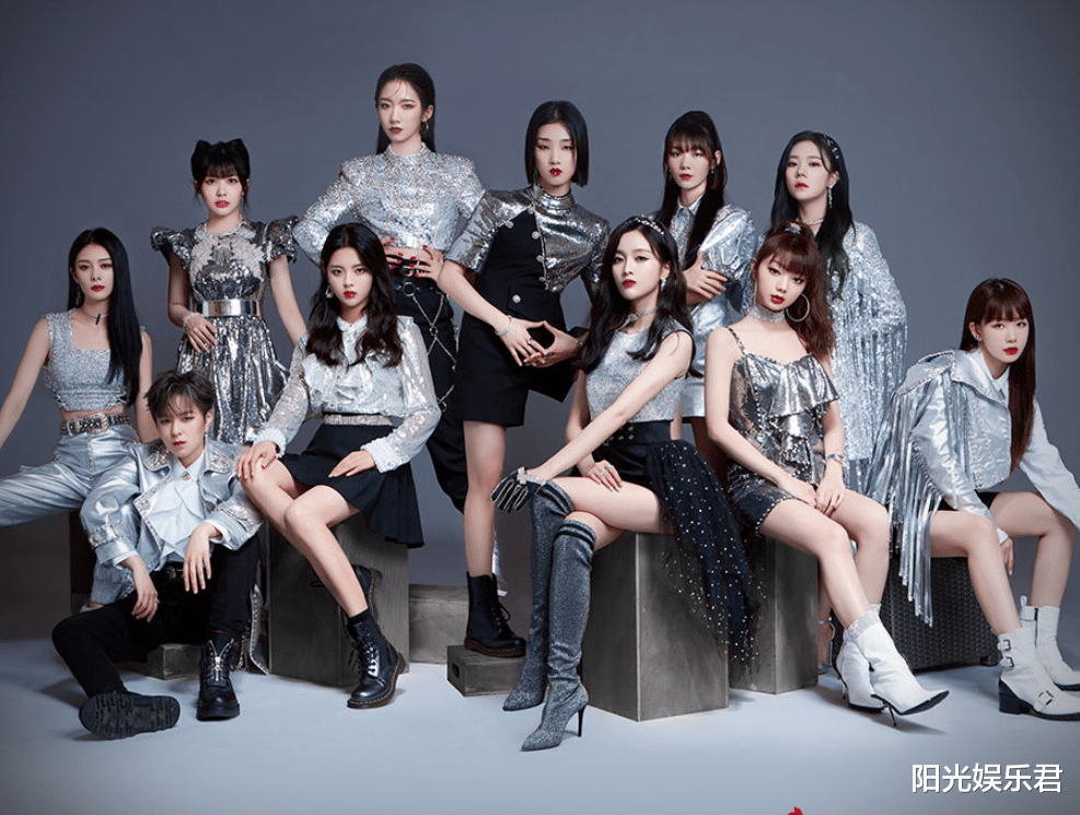 火箭少女■火箭少女合体发新歌,有谁注意吴宣仪的肤色,这是去美黑了吗?