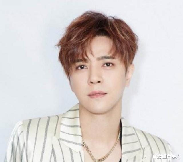 #发型#男人过了40岁，尽量避开这3种发型，尤其是第二种，显老又土气