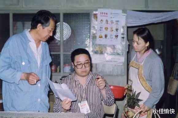宋丹丹|离婚后想要自杀,突然来电:你先别死了,先到我家来擦地吧