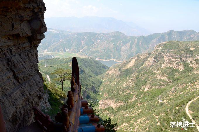 ##五岳之中唯一的四A级景区，山上古迹众多，知名度却很低，好悲哀