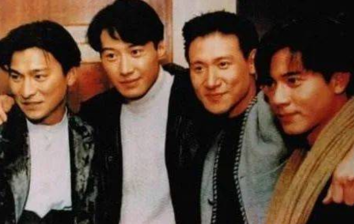 |3首被“永久下架”的歌曲，皆是一代人的回忆，今连翻唱都不行