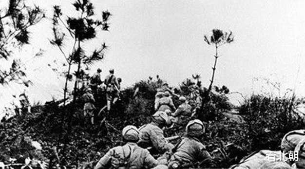 泸定桥|解放军只剩伙夫!四川土匪发动叛乱,却不知道炊事班战斗力有多可怕