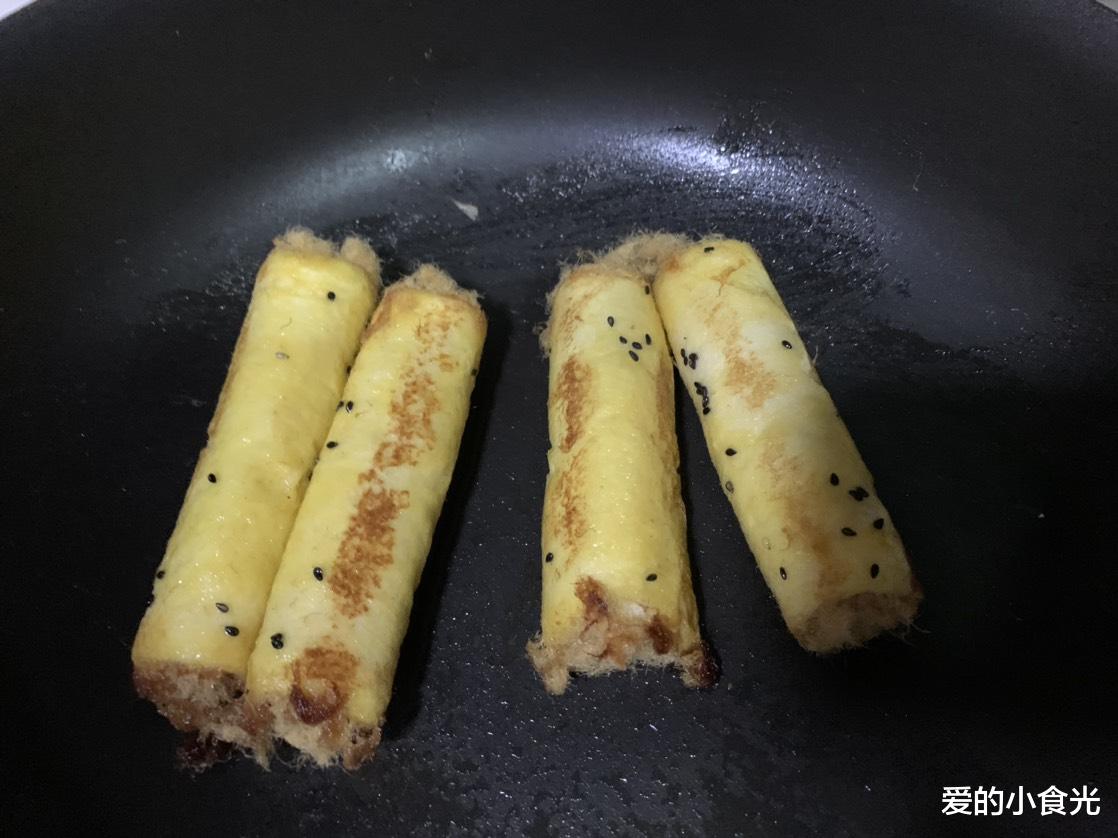 [肉松]孩子早餐最爱吃这卷，10分钟做好，香软拉丝味道棒，快手早餐首选