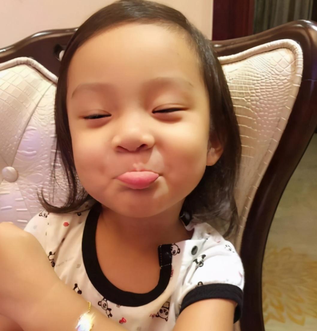 朱茵|避开父母美貌的星二代：朱茵女儿和甜馨上榜，而她简直不像亲生