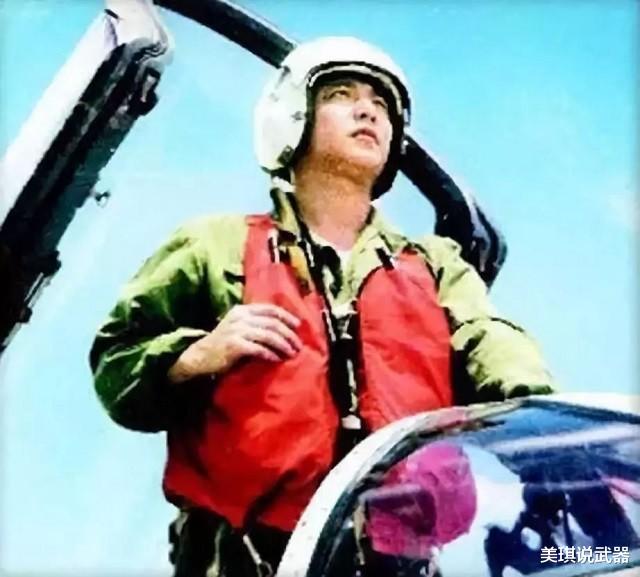 『美军』王伟坠机时，为何战友赵宇目睹全过程却不击落美军机？原因很简单