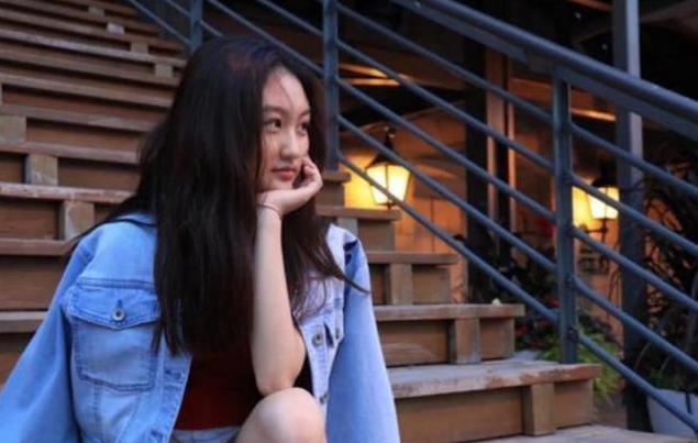 【陆子艺】童星出道却半路长残，今又高颜值回归，网友：过山车颜值