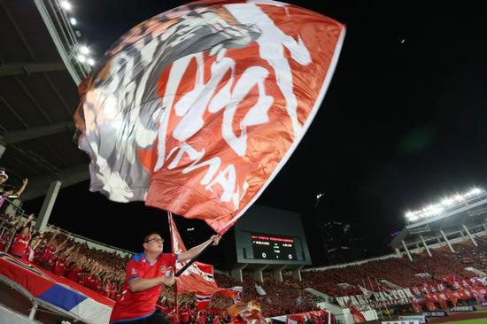 广州恒大|球迷要有文明法治底线！侮辱恒大去世球迷被举报，此人竟来普法