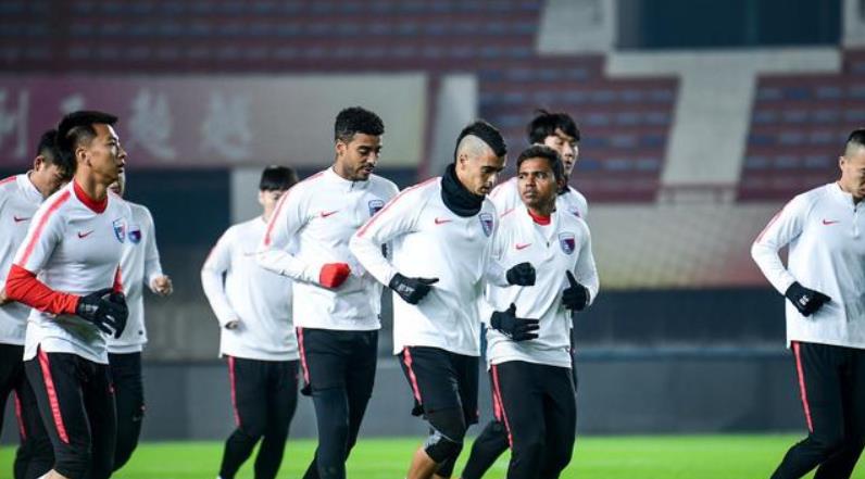 【中国足协】足协正式确认，这一政策让中超彻底失衡，2队受益14队遭殃