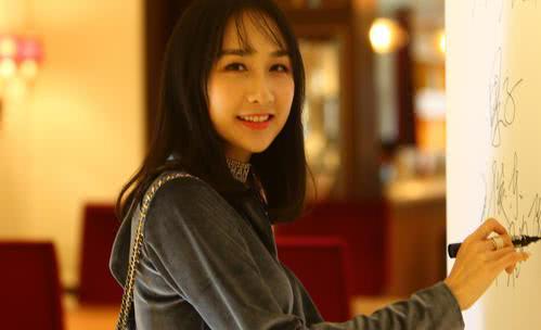 【林心如】雷佳音为何从不晒妻，看到她老婆的照片后，网友：是男人都不会晒