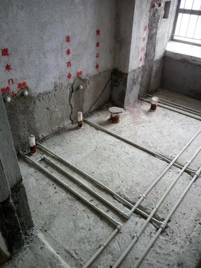 「」行家看了我家水电, 连连摇头，这年头有这么好的水电师傅不容易了!