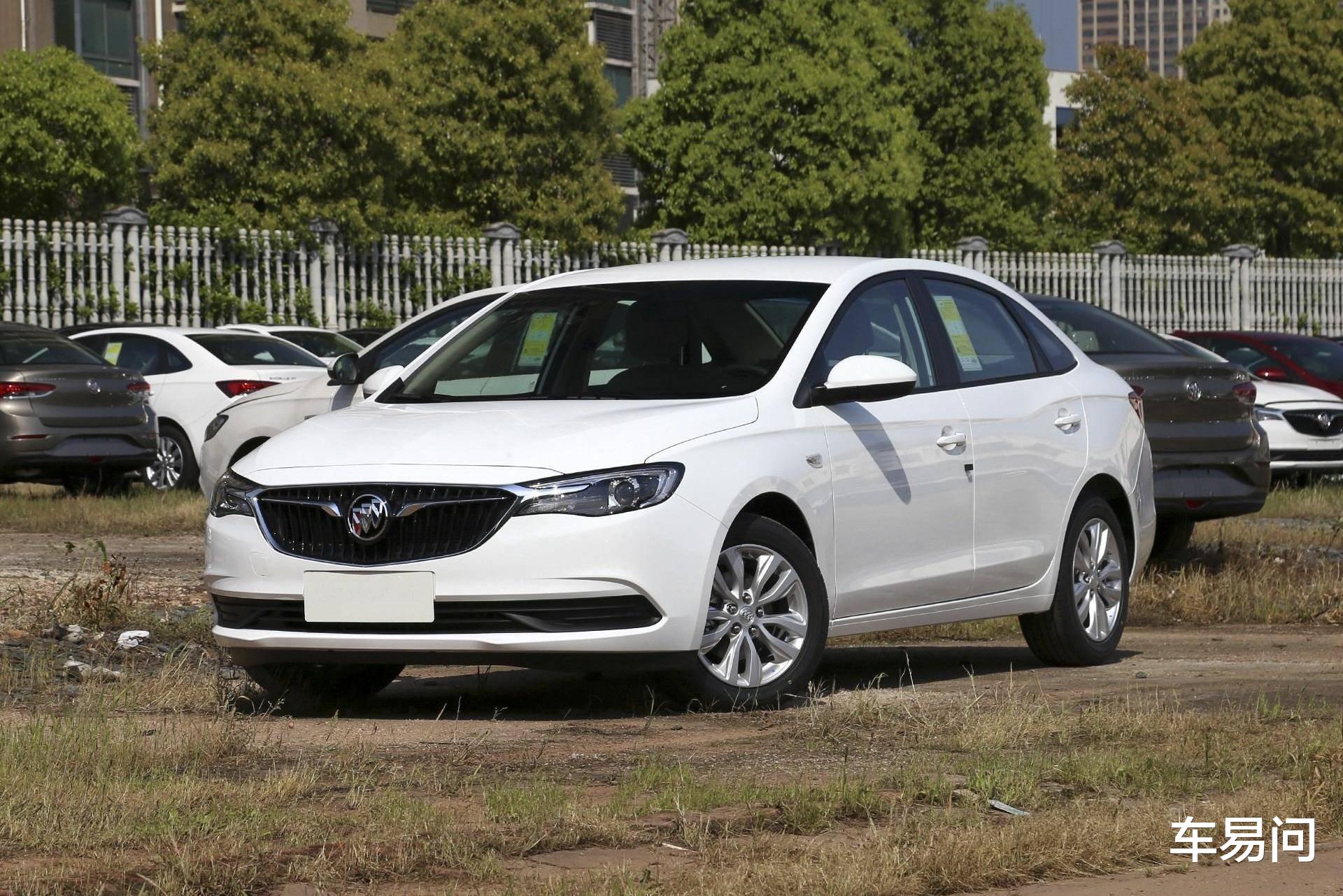 『大众朗逸』降价近4万、30天卖掉30, 643台！重回四缸，英朗挤掉卡罗拉又爆红