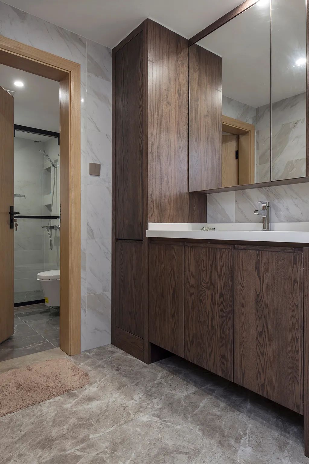 『』178㎡现代风，时尚端庄的空间，用细腻轻奢的元素点缀，气质很美