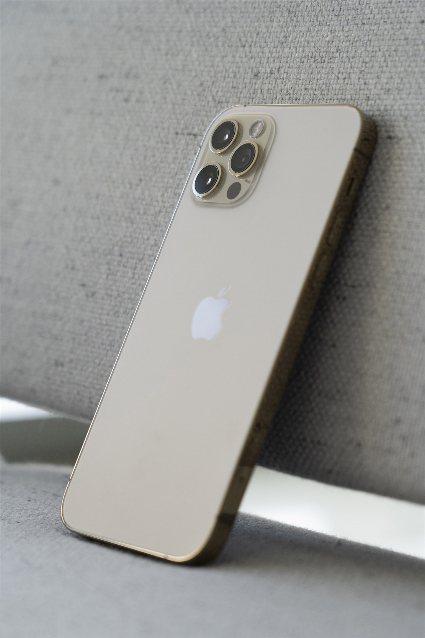 |iPhone12哪个颜色好看？iPhone12五色真机图赏对比