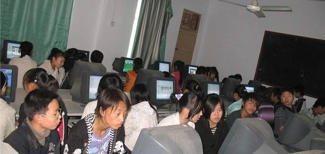 大学|2020年大学录取已经结束，这几个专业非常热门，高三学生要记牢