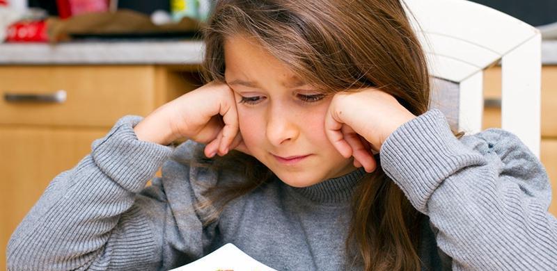 泡面▲这些早餐已列入“黑名单”,不利于娃的身体发育,别再给孩子吃了