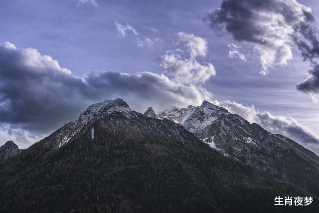 『生肖』5月末，初衷不改，旧情不变，3生肖宠溺爱人，再度相逢，不再分开