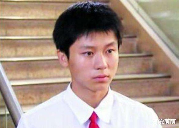 李晨|李晨入圈23年，6段感情都未修成正果，范冰冰爸爸一席话令他欣慰