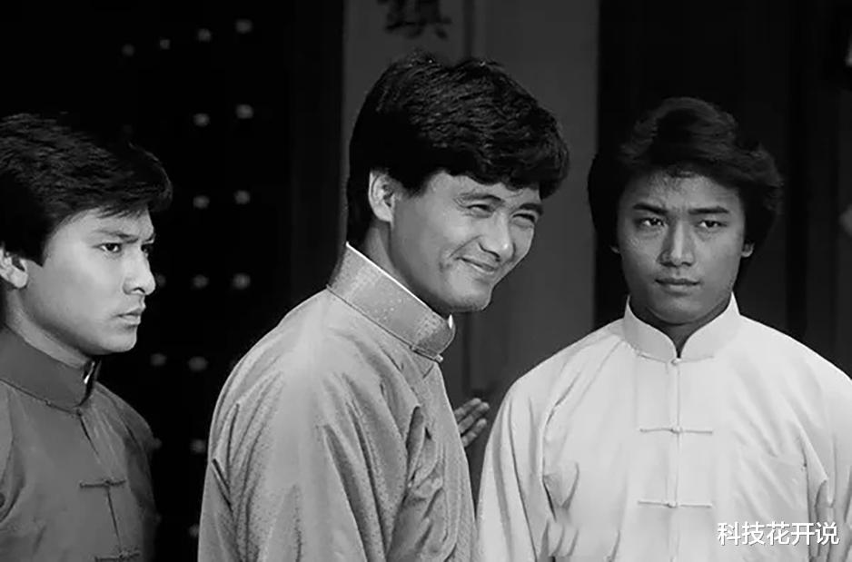 吴京|无法重拍瞬间:喂马的张国荣,狂吸张曼玉秀发的张学友,搂法海胳膊的白素贞