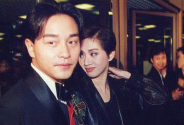 李小冉▲“嫁不出去,我娶你”的5对明星,第1对成真,最后一对却双双离世!