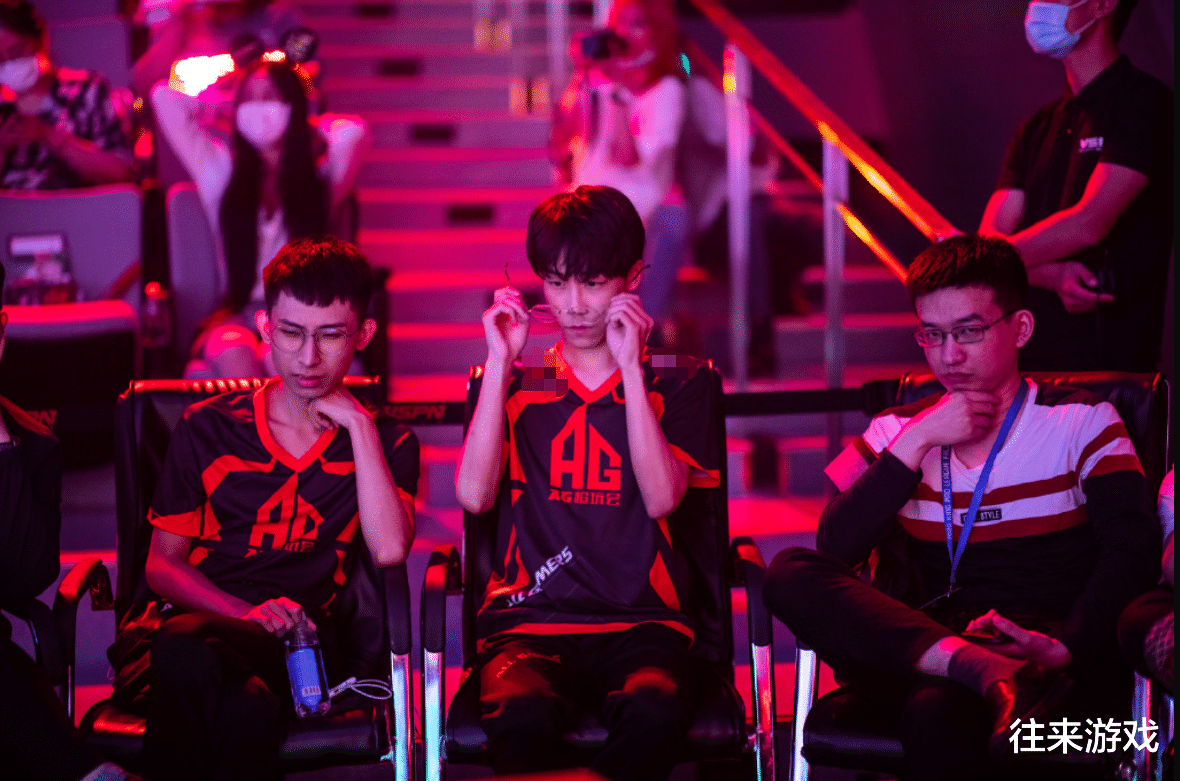 ag战队|难怪汤汤会后悔加入AG，得知真实原因，无数粉丝都傻了！