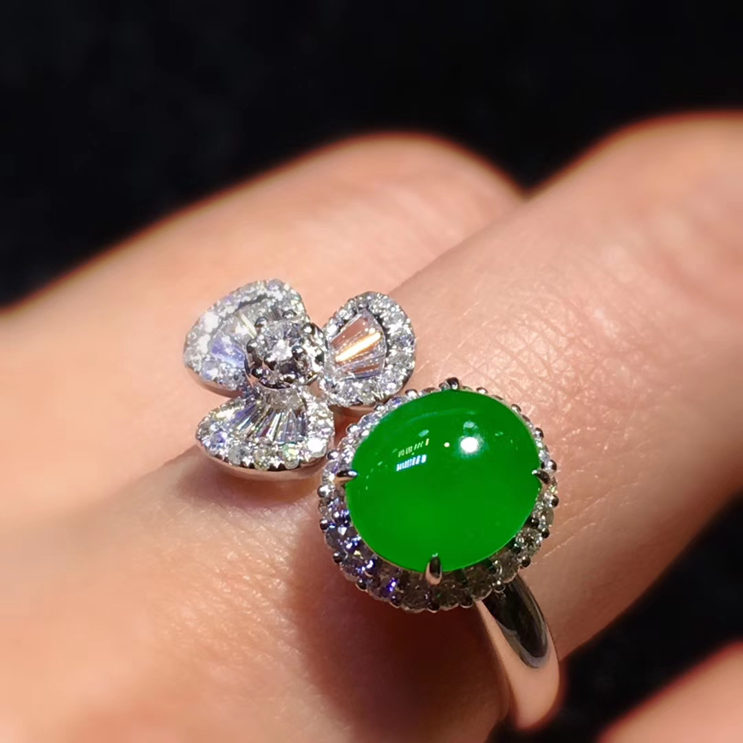 【翡翠】听翡翠专家讲述,你收藏的翡翠不一定升值