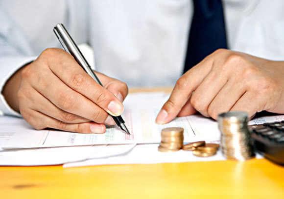 『』市场上供大于求的四个大学专业，开设院校多，就业率尤其低下