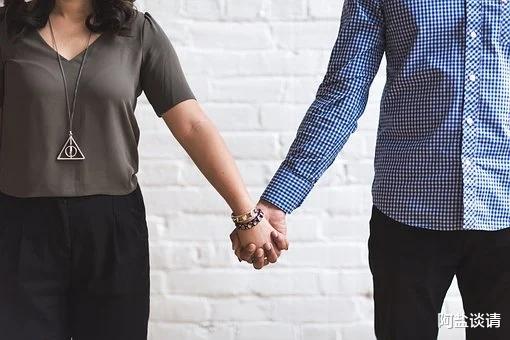 结婚|心机女贪图房产：婆婆要求儿媳装修婚前房产，儿媳提加名却遭拒绝