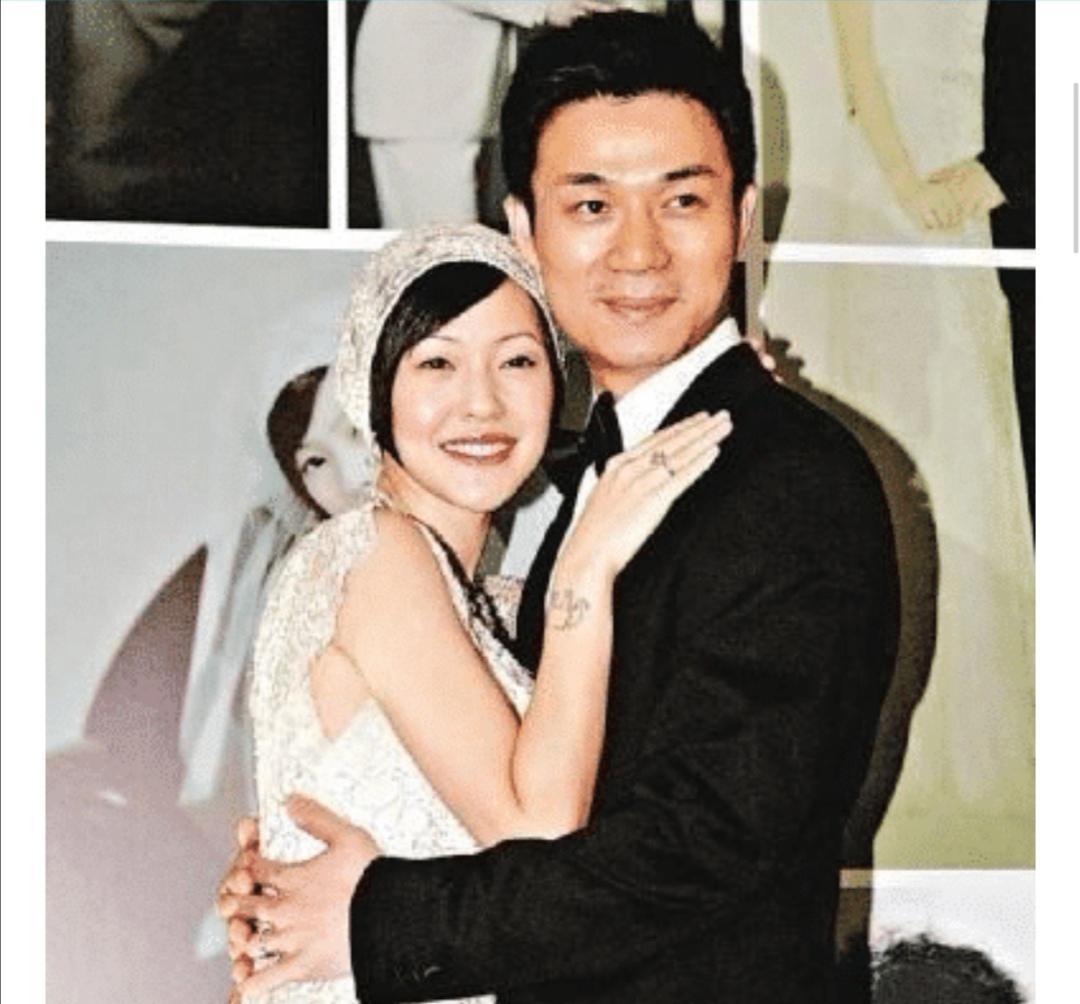 大S@大S和小S和丈夫近照曝光，一样嫁进豪门，谁嫁的更好一目了然