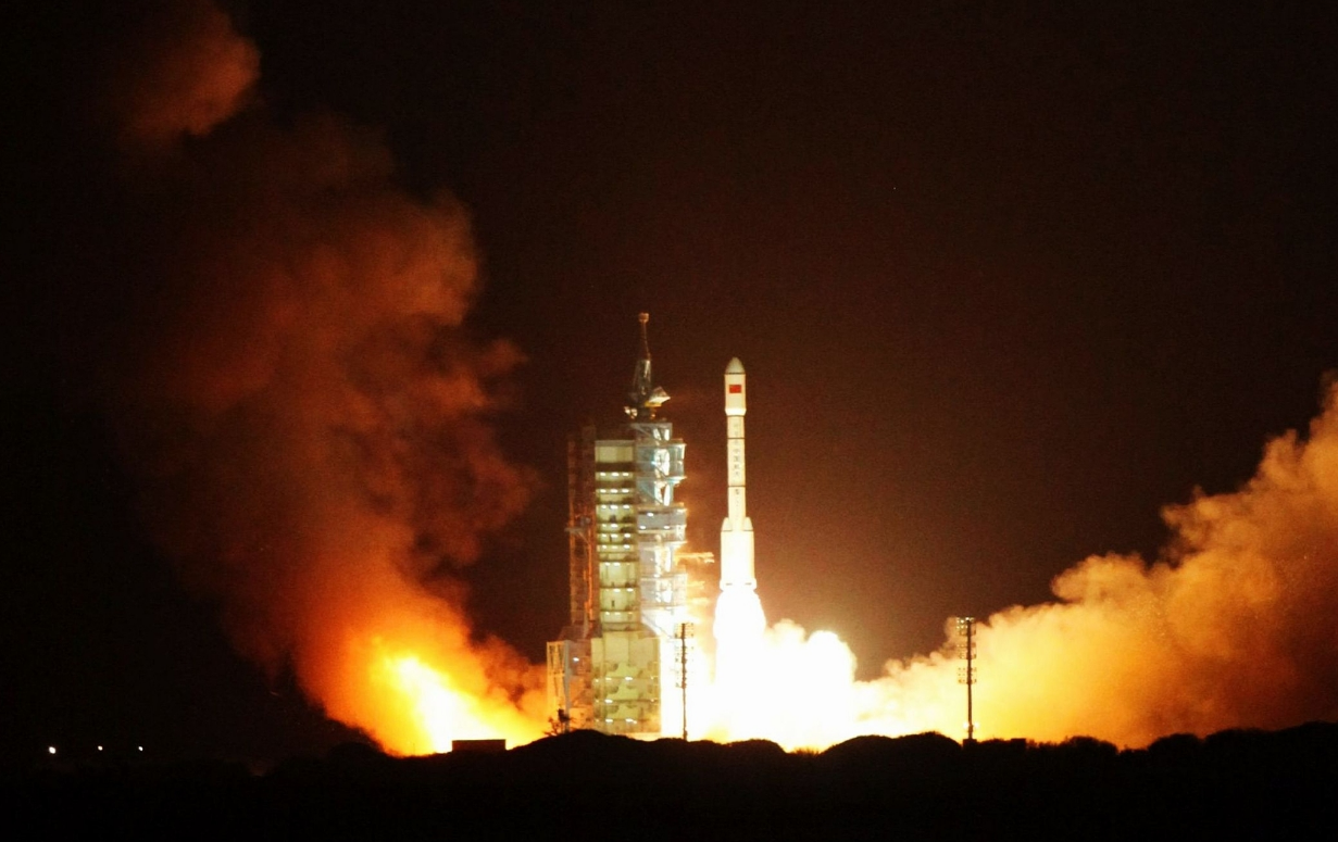 『天宫一号』中国天宫一号坠落后，美国万人同庆，事情结果真会如他们所愿吗？