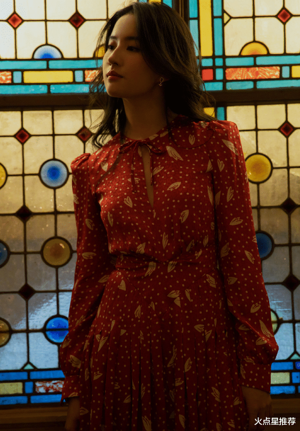 刘亦菲|刘亦菲终于减肥成功!化赫本妆美如“真人公主”,男粉看完都动心