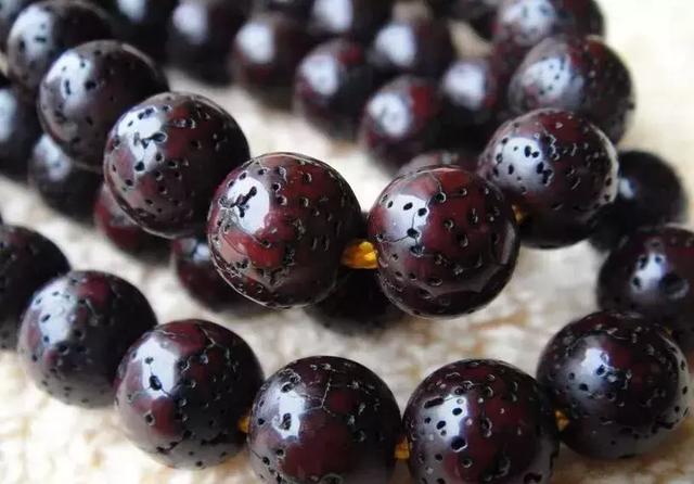 「文玩」文玩的“两大巨头”