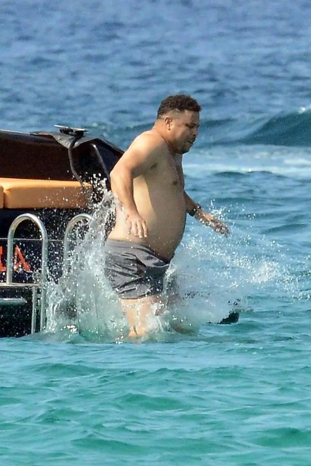 【罗纳尔多】罗纳尔多曾经花费3000万投资一支西甲球队，如今一共赚了多少钱？