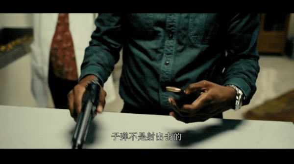 罗伯特·帕丁森|他是世界最性感男星，22岁爆红后被绿，消失12年再回归惊艳众人：又被帅晕了