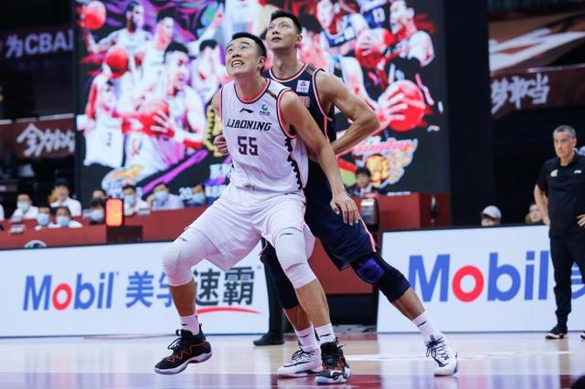 辽宁男篮|CBA赛后,辽篮主教练连敲3下桌子:我告诉经理,买周日的返程票