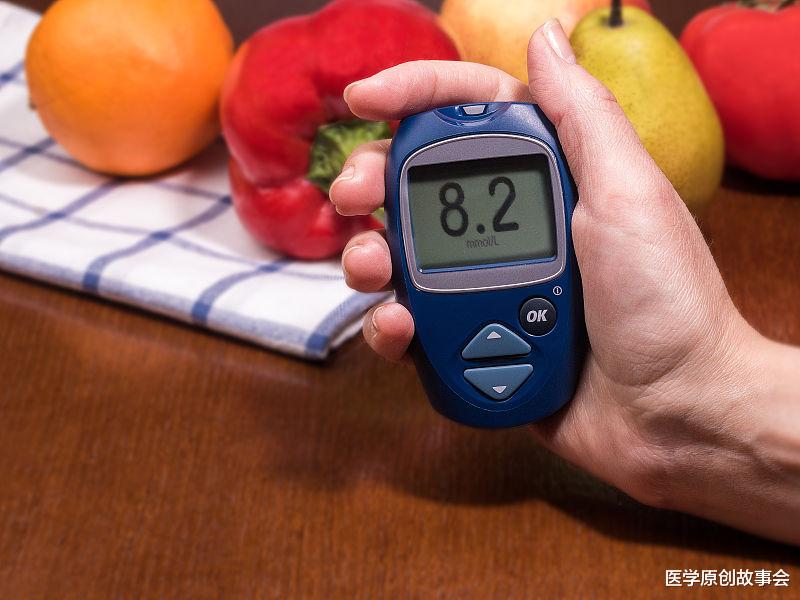 糖尿病▲糖尿病总是静悄悄，医生提醒，脚上出现三个信号，尽早去医院体检