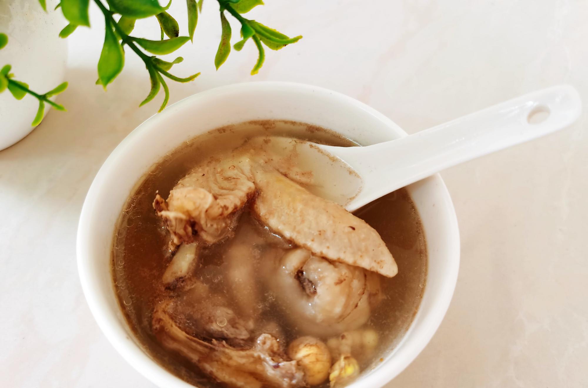 【青椒】6月多给孩子做汤，比牛奶豆浆营养，一周吃3次，雷打不动