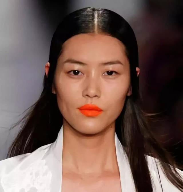 口红@黄黑皮怎么选择口红？远离死亡色号，避免显黑又难看