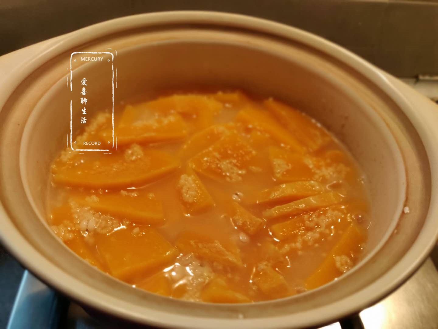 南瓜|天冷了，小米和它是绝配，熬一锅才8块钱，每天喝一碗，温暖你整个冬天