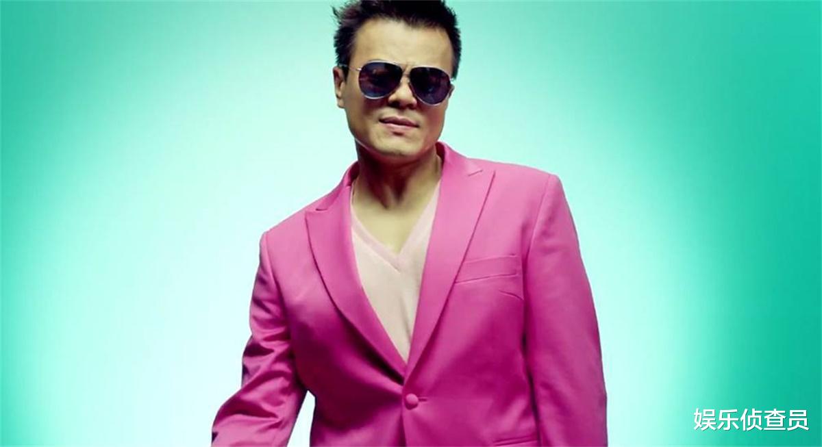 朴振英|JYP销量最高12张专辑，TWICE有6张专辑入榜，而他包揽了前三？