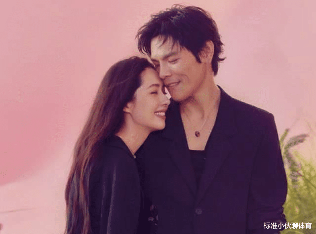 向佐|向佐喊话爱妻郭碧婷尽快到身边，等1个月还没来，最新动态曝光
