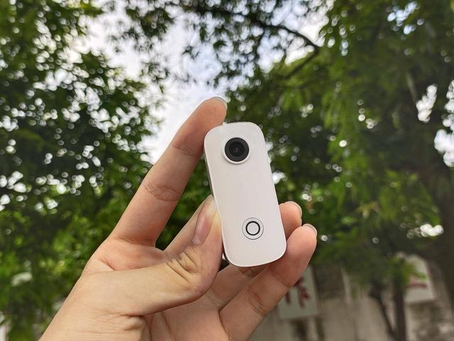 相机|喜欢户外运动？试试这个小相机SJCAM C100