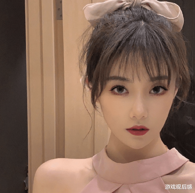 「rookie」IG采访“撒狗粮”，Rookie：你怎么问题这么多？小钰：你认真一点