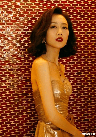 发际线 精致的背后,原来是偷偷地使用了“发际线粉”,怪不得颜值时高时低